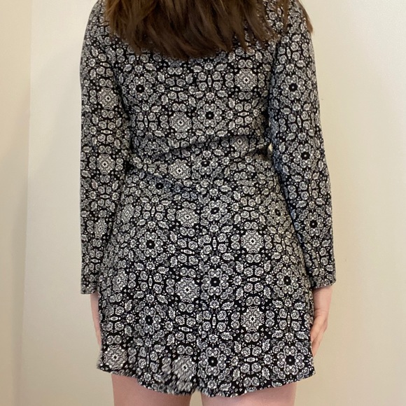 Patterned Dress - Picture 2 of 2